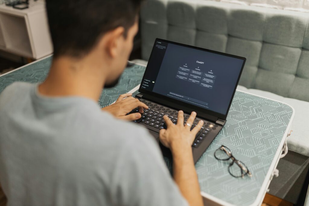 Claude AI Market Trends 2026: How AI Is Changing Digital Business