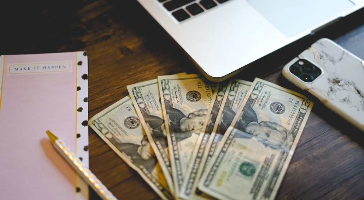 How to Start a Blog and Make Money in 2026