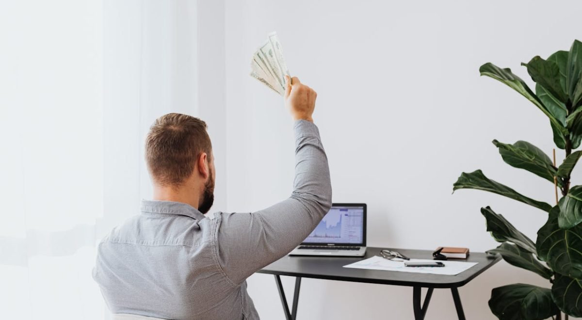 How to Make Money Online From Home: Easy Ideas That Really Work