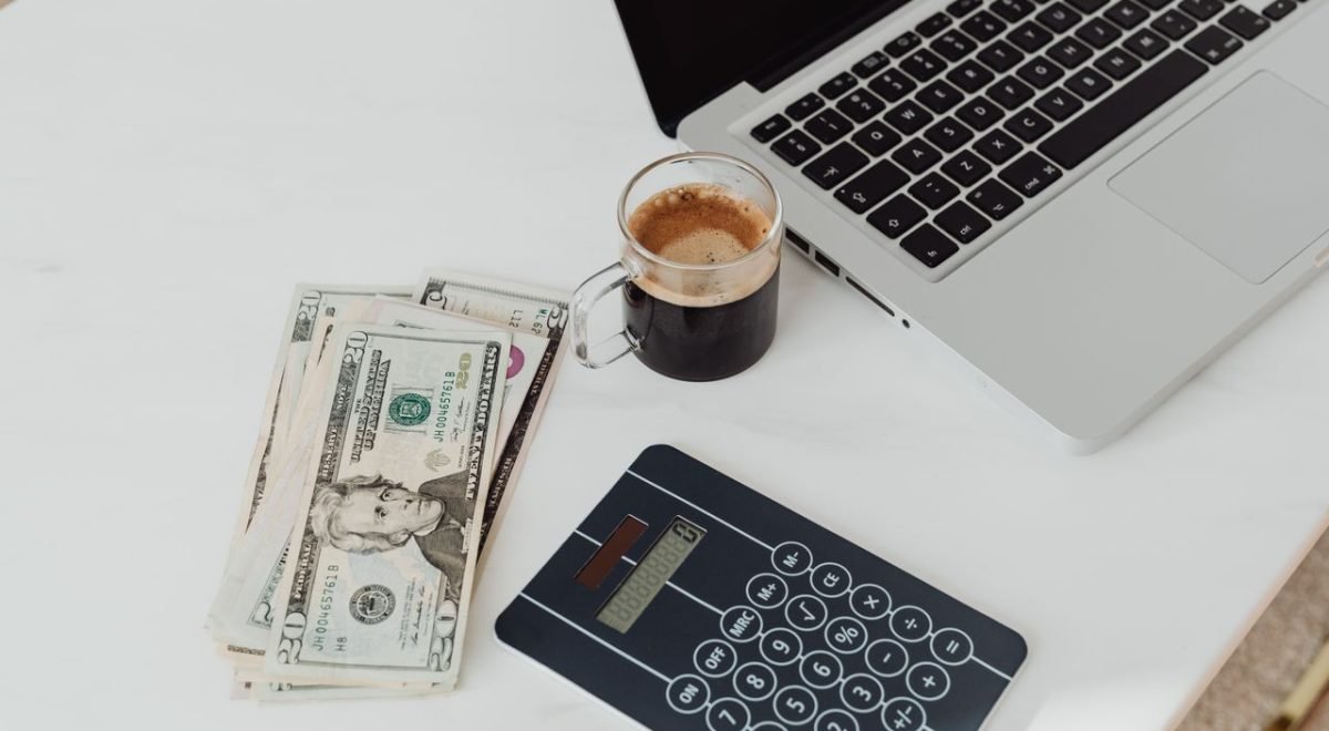 how to make $1000 a month online 2026 beginners guide